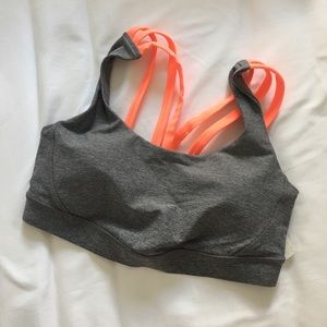 Lululemon Sports Bra (NWT)